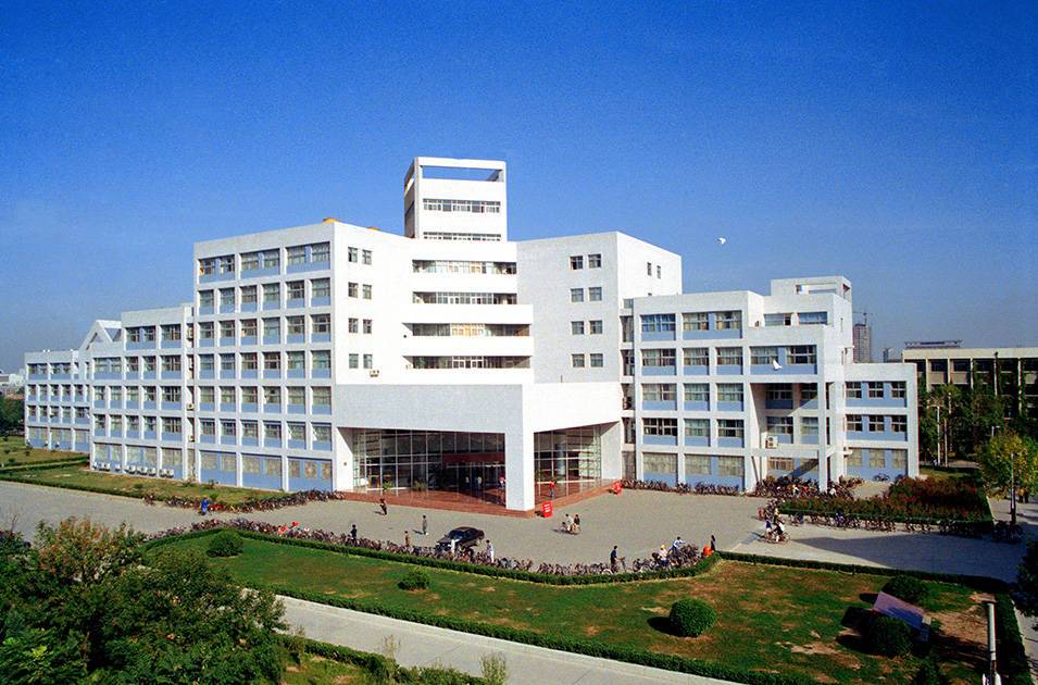 天津南開大學伯苓樓